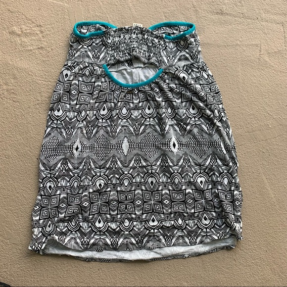 Roxy Halter Top - Picture 7 of 10